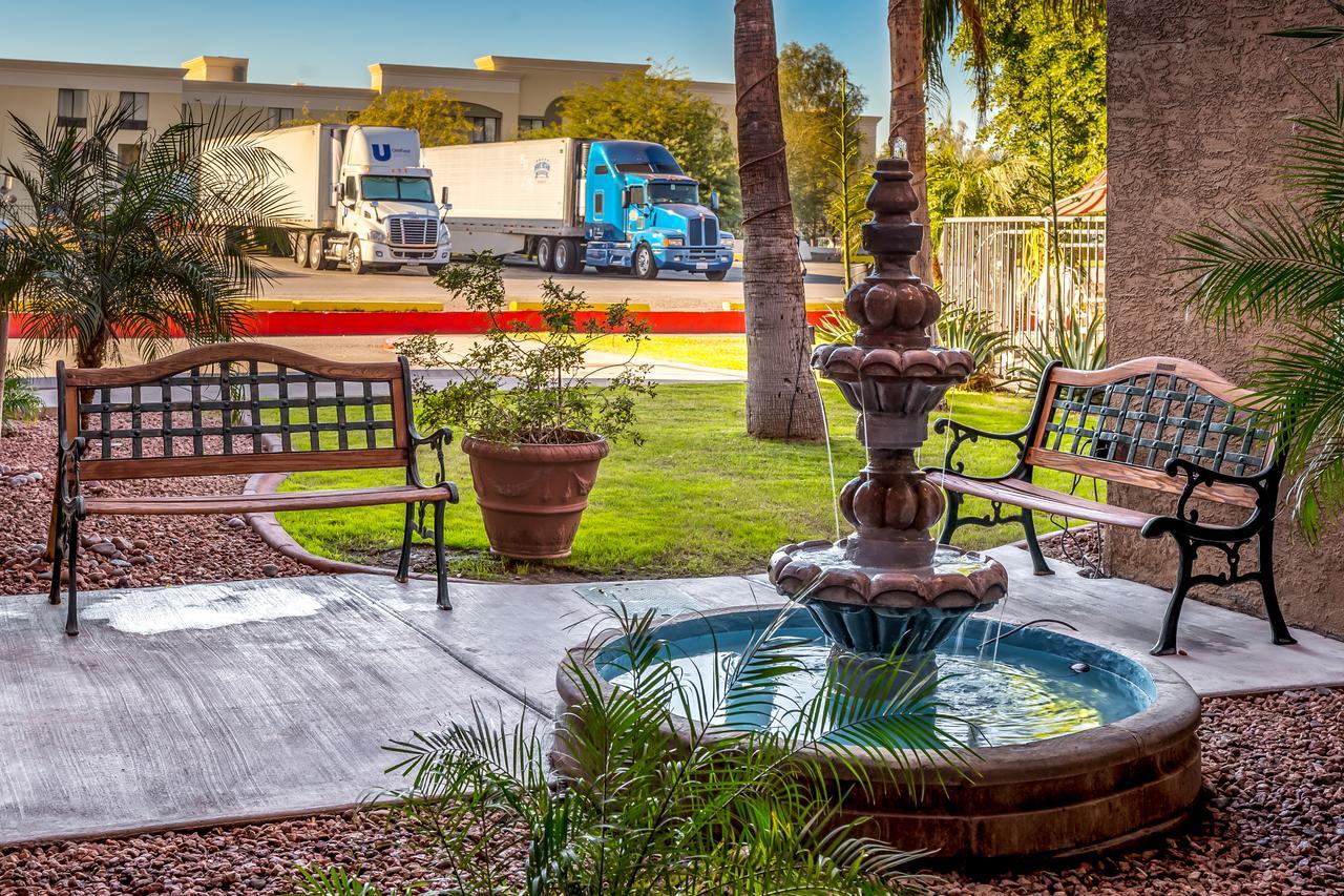Travelers Inn - Phoenix Exteriör bild